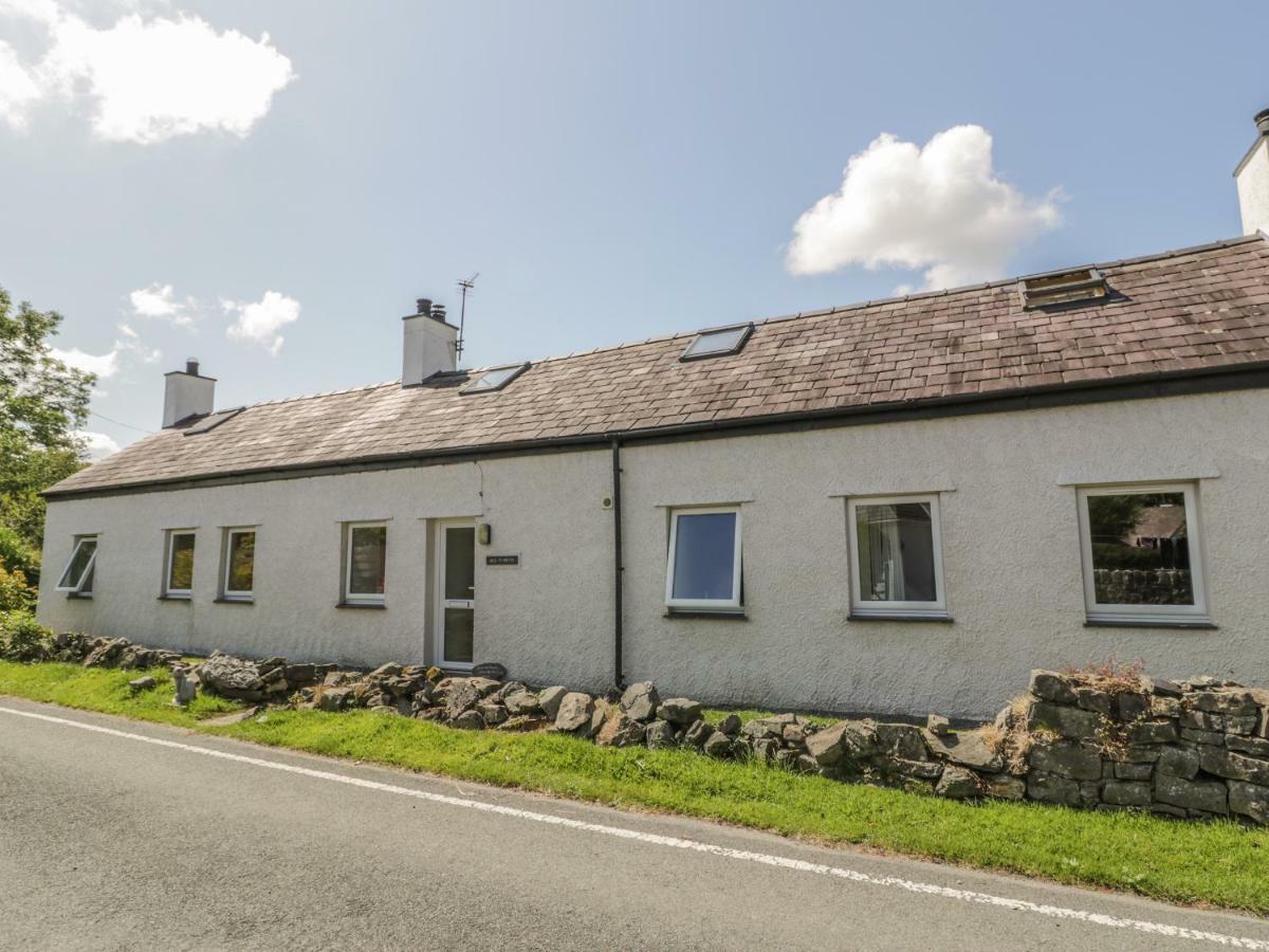 Ael Y Bryn Villa Menai Bridge Exterior photo